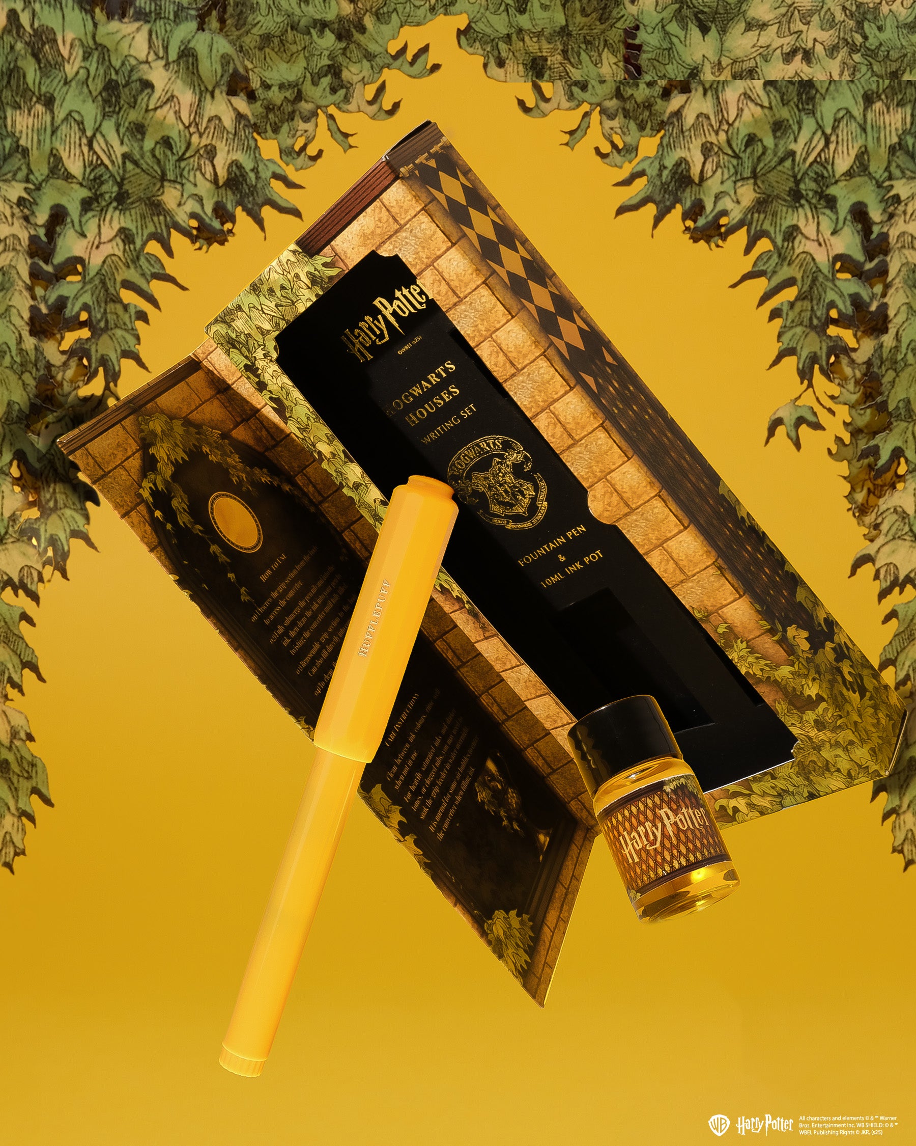 Warner Bros. | Harry Potter | Carousel Fountain Pen and 10ml Ink Set | Hufflepuff